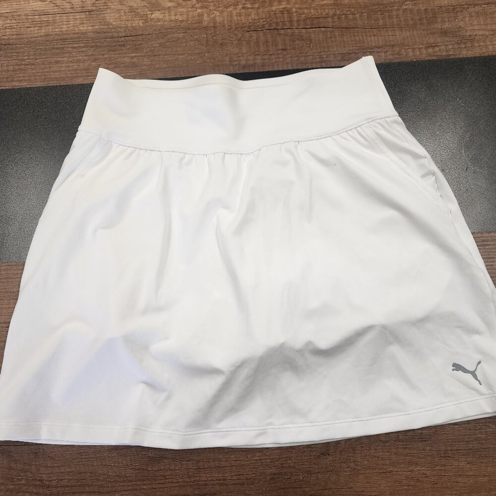 Puma White Skort, Size Medium